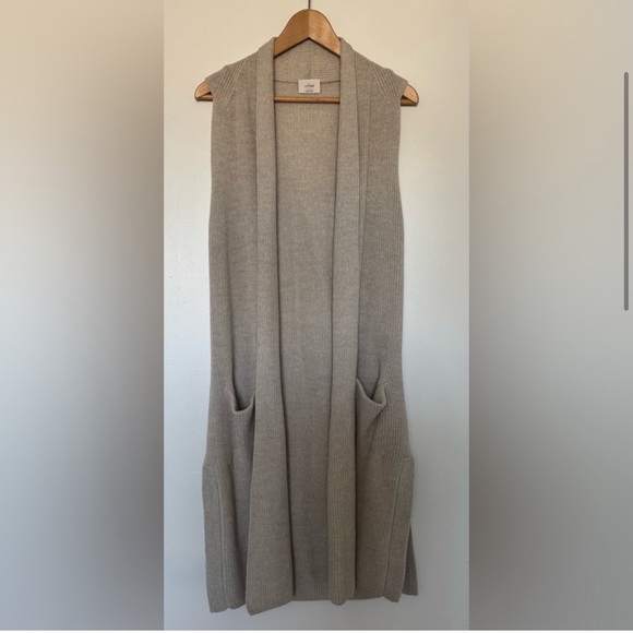 WILFRED 100% WOOL LONGLINE CARDIGAN VEST Grey Sleeveless Sweater Size Large - Picture 2 of 5